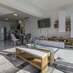 Panoramaussicht Und Whirlpool Im Exklusiven Viertel