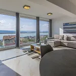 Panoramaussicht Und Whirlpool Im Exklusiven Viertel