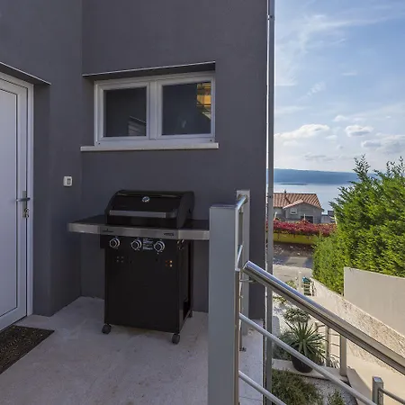 Panoramaussicht Und Whirlpool Im Exklusiven Viertel 公寓 茨里克韦尼察