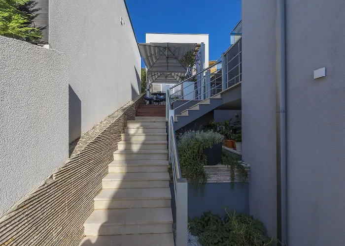 Apartament Panoramaussicht Und Whirlpool Im Exklusiven Viertel