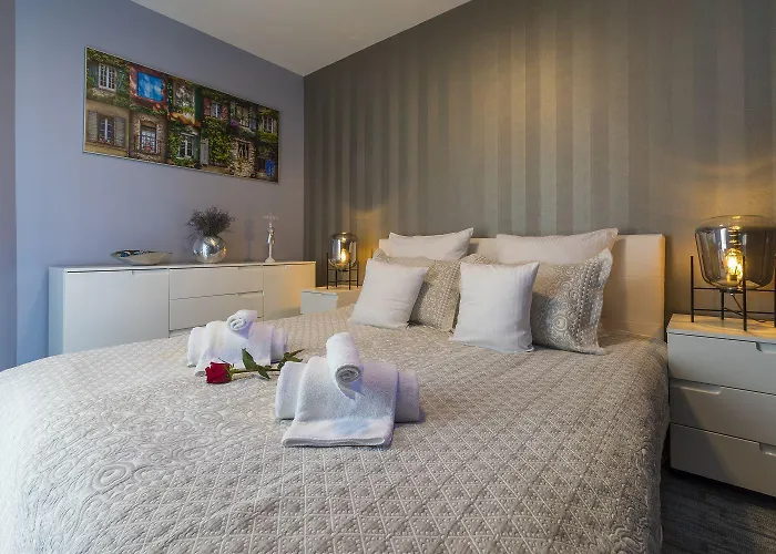 Apartament Panoramaussicht Und Whirlpool Im Exklusiven Viertel